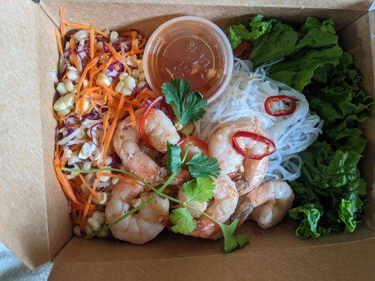 Thai corn salad with glass noodles and shrimp