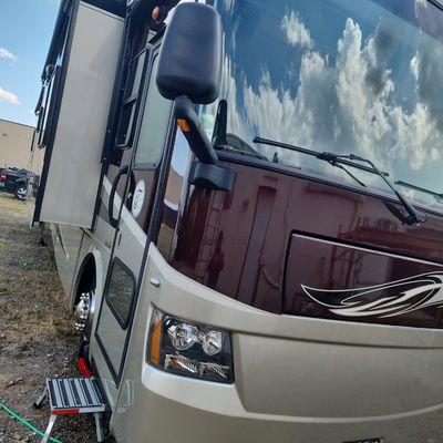 We wash and polish and shine your  rv