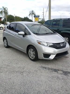 Here is the Excellent Formula One Classic Window tint installed on this 2015 Honda Fit