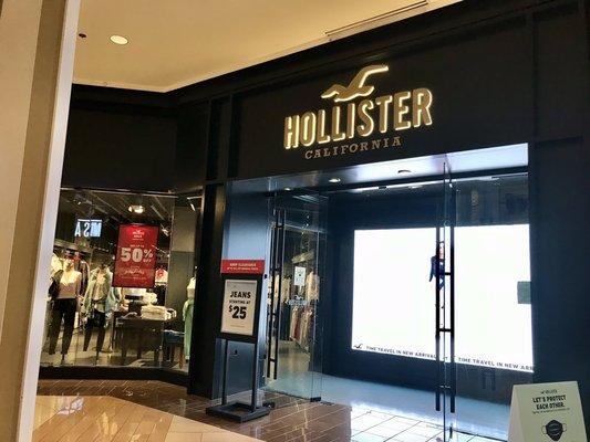 Hollister Co.