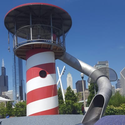 Playtime! Visit Maggie Dae Park Downtown Chicago