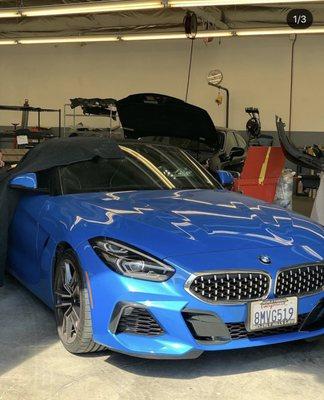 Aluminum body work on a 2020 BMW Z4