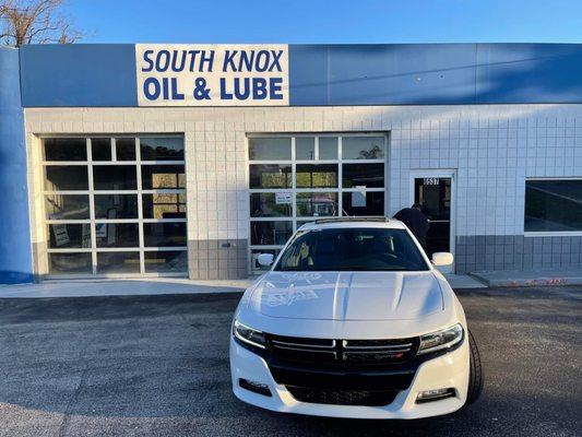 SOUTH KNOX OIL&LUBE!