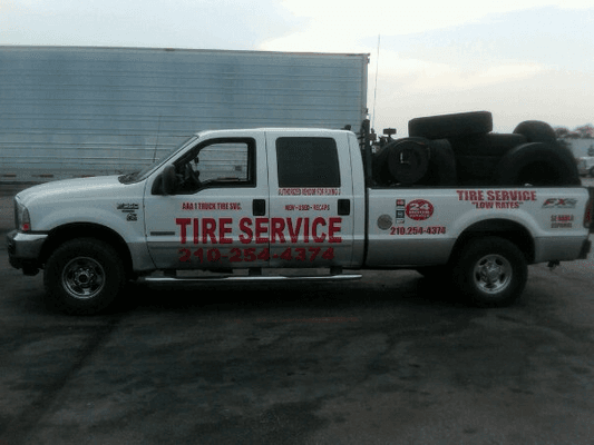 Commercial truck tire service San Antonio 24 hour mobile service call us today!