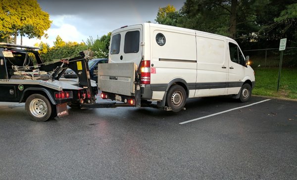 Double J Towing & Transport