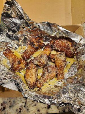 Garlic parmesan wings