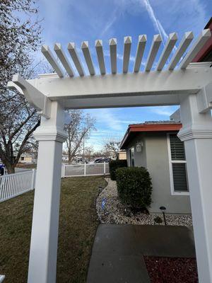 SIMPLISTIC | BEAUTIFUL VINYL ARBOR