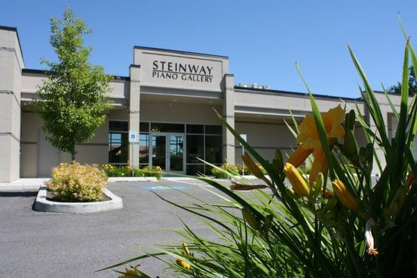 Steinway Piano Gallery