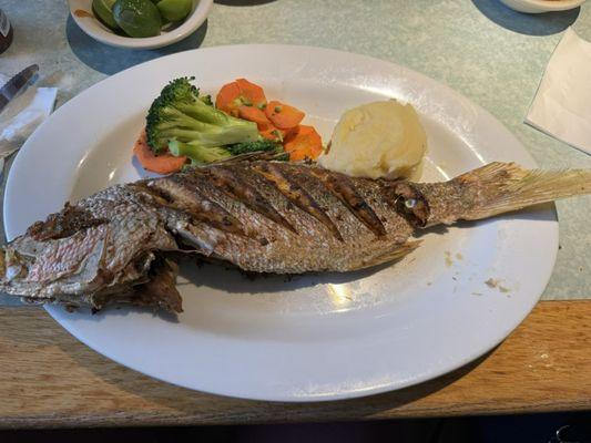 Fried red snapper, mashed potatoes and steamed veggies (vs a side of rice)