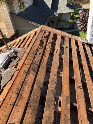 Before Roof Replaced with Damage Wood