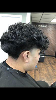 Curly Top with taper