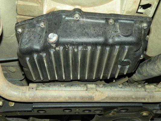 PML 42RLE transmission pan on 2009 Jeep Wrangler Rubicon