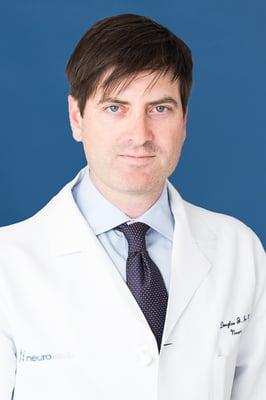 Neurosurgeon, Dr Douglas Fox