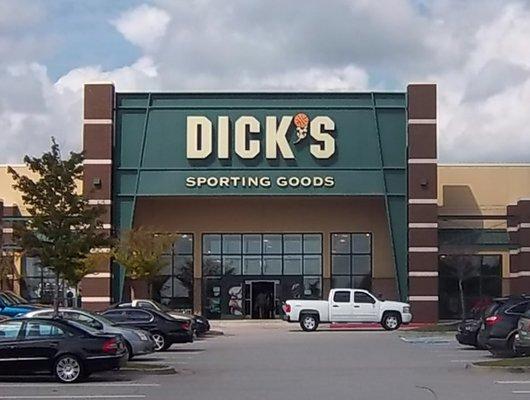 DICK'S Sporting Goods