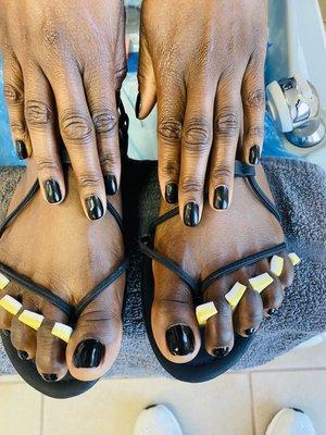 Mani/pedi