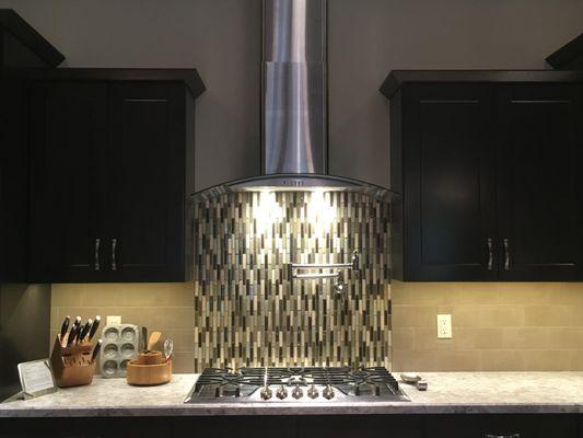 Kitchen backsplash