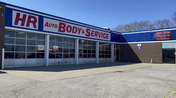 HR Auto Body