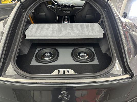 Full jl audio Custom trunk system