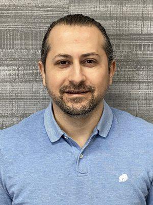 Meet our Therapist: Arbi Gharibi