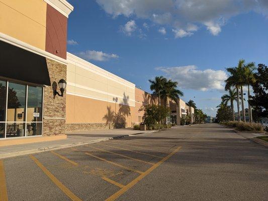 Colonial Square Town Center, Fort Myers