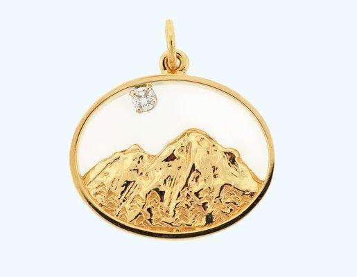 Mount Shasta pendant