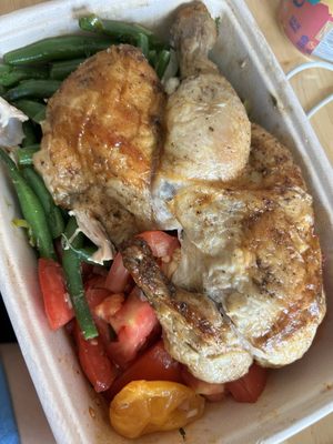 1/2 Rotisserie Chicken with GREEN BEANS & LEEKS and RED & GOLD BEEFSTEAK TOMATOES