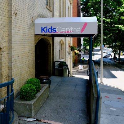 KidsCentre stoops