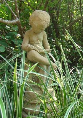 Garden statuary