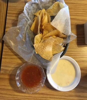 Homemade salsa and queso! Yum!