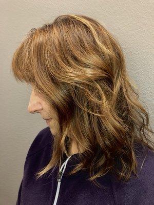 Beautiful golden base with warm highlights