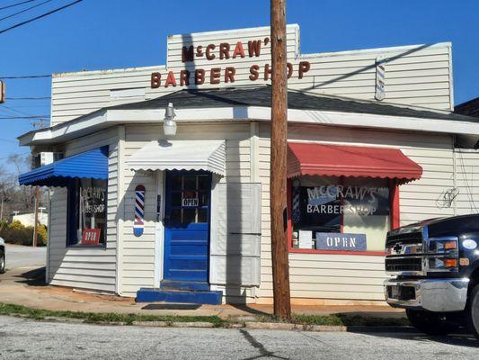 McCraw's Barber Shop