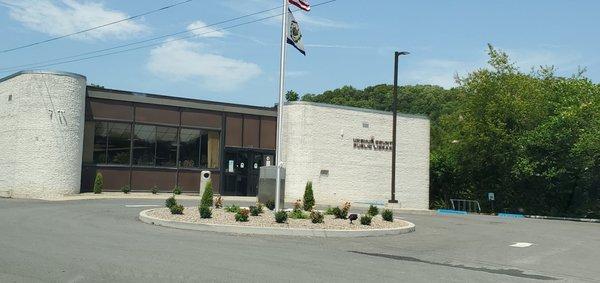 Upshur County Public Library