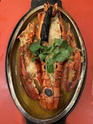 Broil Lobster  with butter sauce