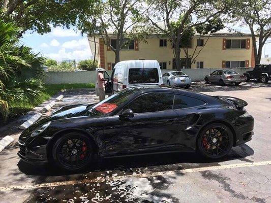 Spray wax this Porsche 911 Turbo after washing