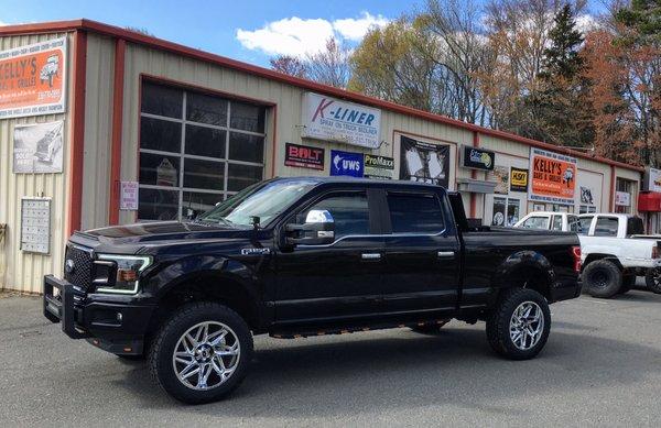 Location:     Installed zone lift kit on 18 f-150