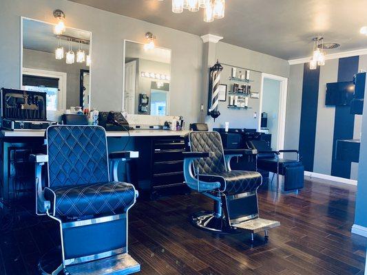 Full Mens Service Barbershop