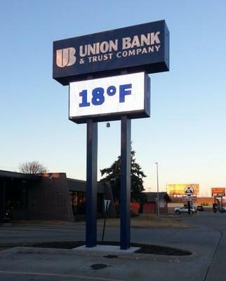 Union Bank.  Double faced pole sign w/ Watchfire full-color message display.