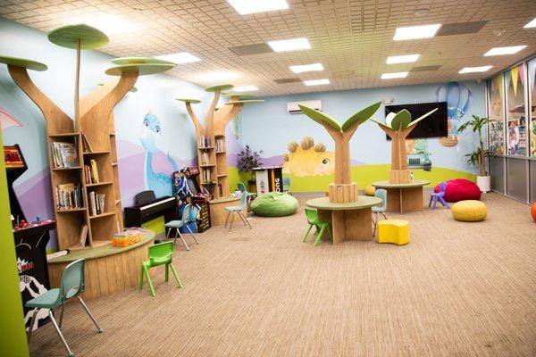 "Kids Cafe" a dedicated space for your little ones to celebrate special moments.