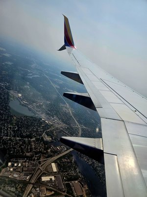 Pilot landing in Minneapolis on demon time