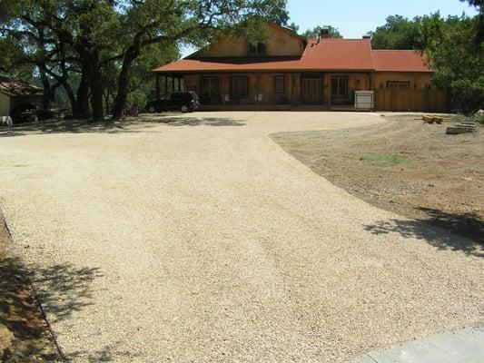 A custom chipseal driveway