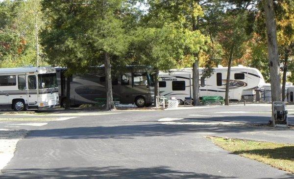 Pull-thru sites and accommodations for all RVs