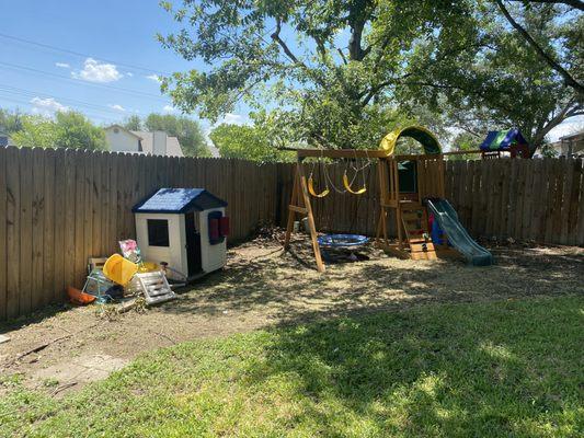 BEFORE INSTALL
LANDSCAPE TIMBERS