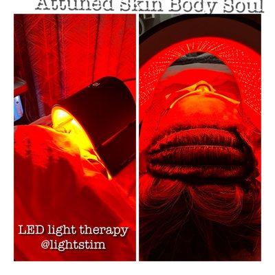 LED lights customized for either Anti-Aging, Acne or Pain. The various colors correspond to the different beneficial wavelengths of light.