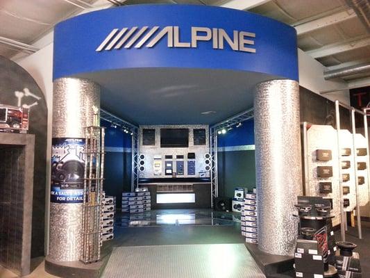 Metro's Alpine car audio demo