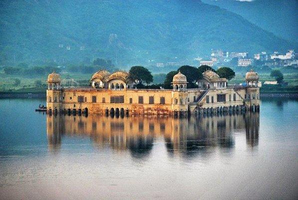 Jaipur City Tour with Abish Travels