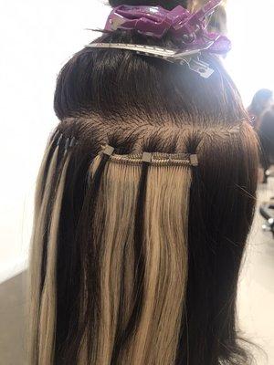 One step weft extensions and I tip