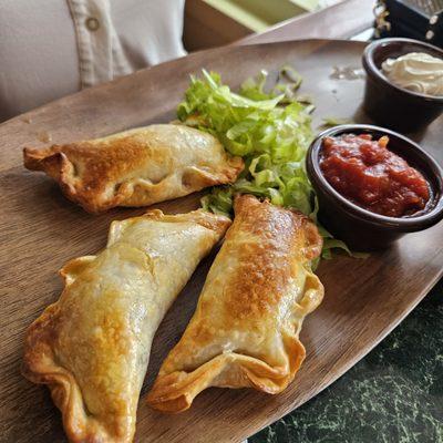 Argentinian empinadas! Light crispy and FLVORFUL!