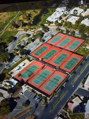 CC TENNIS CLUB 10 courts, 7 are night-lit.