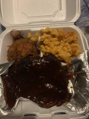 BBQ ribs Mac & yams