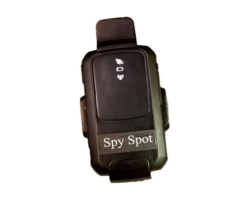 The Micro GPS Tracker has a magnet clip accessory for easy installation on any metal surface.